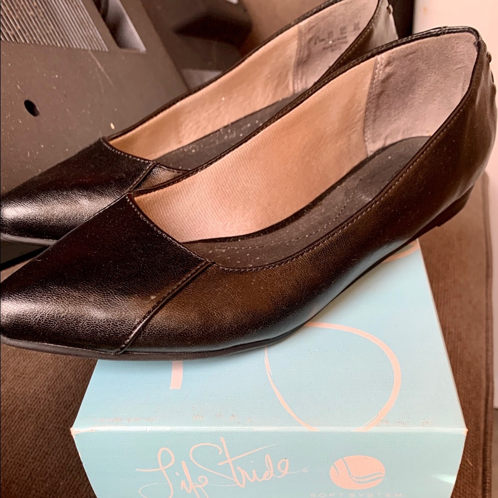 Life Stride Soft System Flats